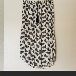 H&M Printed Skirt NWT
